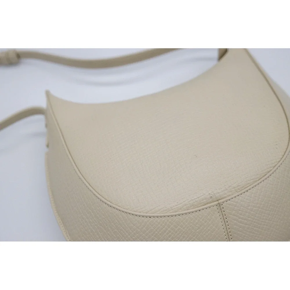 Loewe‎ Vintage Crescent Shoulder Bag Cream Textured Leather Hobo